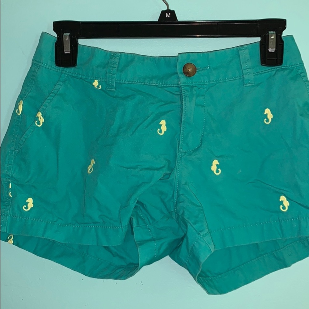 Seahorse shorts in seafoam green!